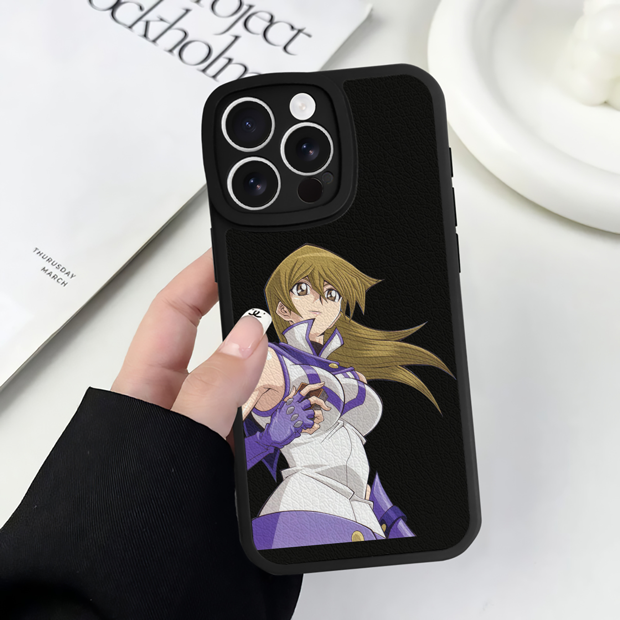 （画像用） 遊☆戯☆王 Yu-Gi-Oh! 【iPhone 16シリーズ対応】シリコンスマホケース（レザー調） 材質：シリコン